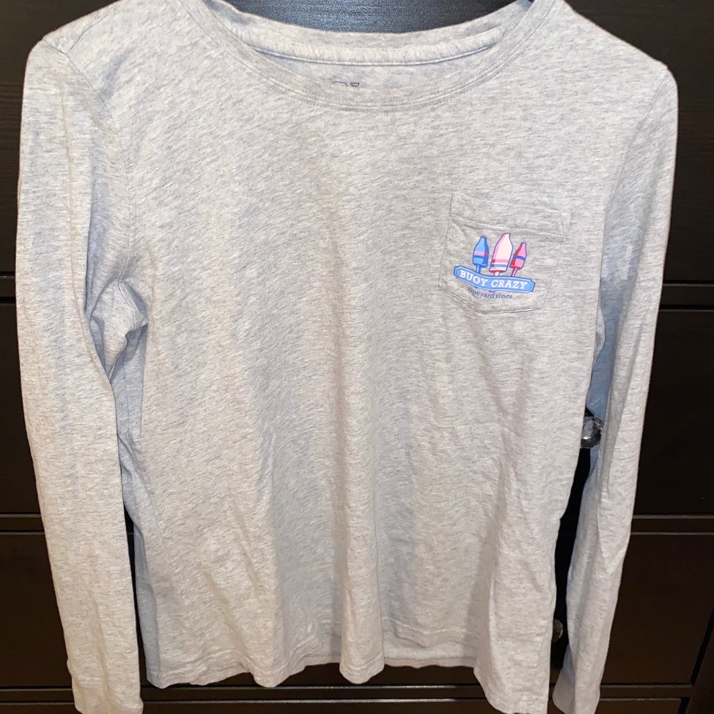 Vineyard Vines tee